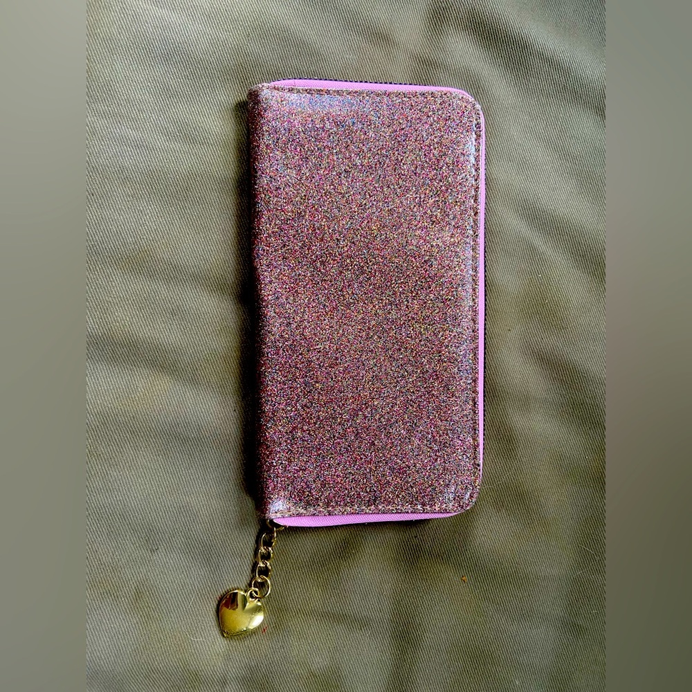 Glittery pink wallet